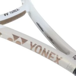 Raquette Yonex VCore 98 Sand (2024) -Tennis Compagnie Magasin raquette yonex vcore 98 sand 2024 4