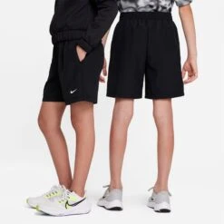 Short Enfant Nike Dri-FIT Multi+ Noir -Tennis Compagnie Magasin short enfant nike dri fit multi noir 3